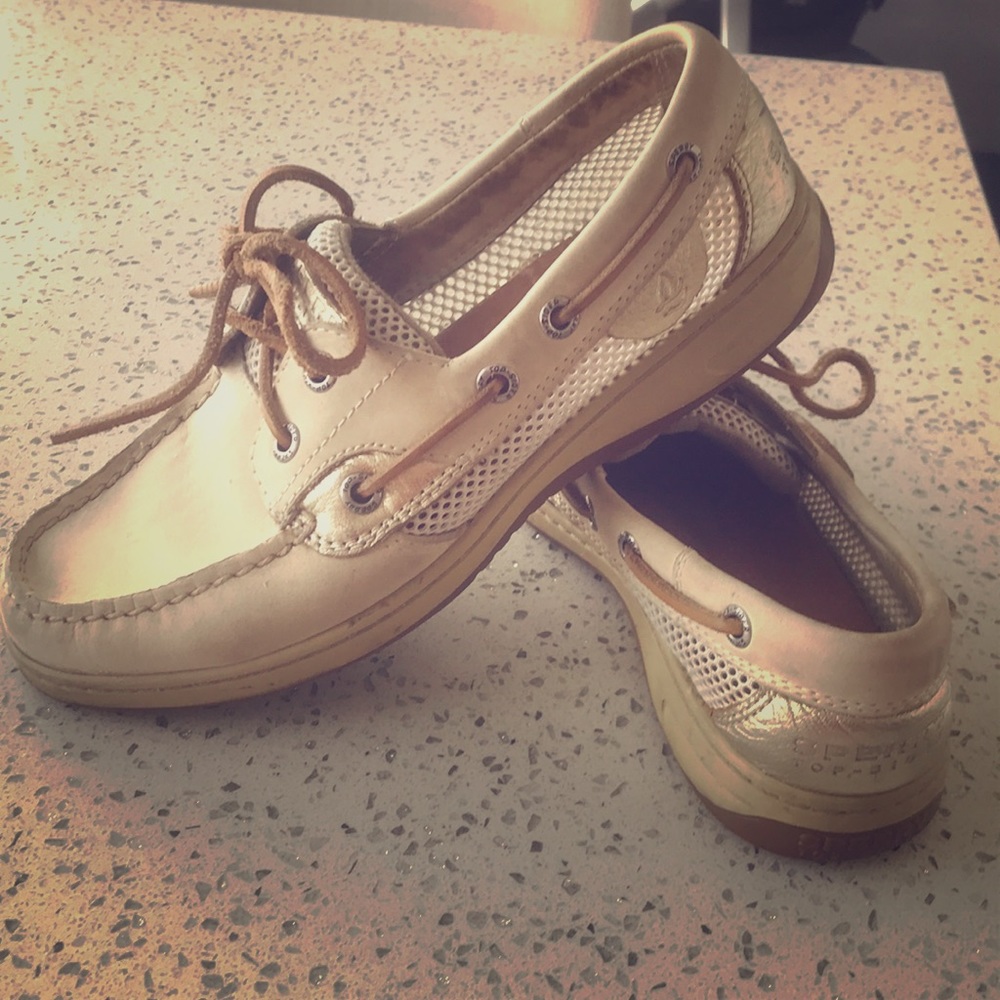 Women’s sperry top sider boat shoe 6.5 gold tan!